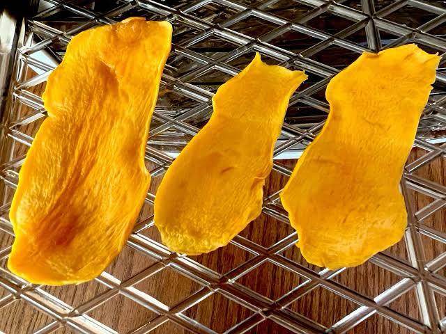 how to make dried mango slices